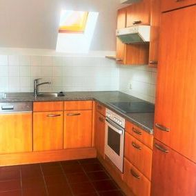 Helle 4 Zimmer-Maisonette Wohnung in zentraler Stadtlage und - Photo 1
