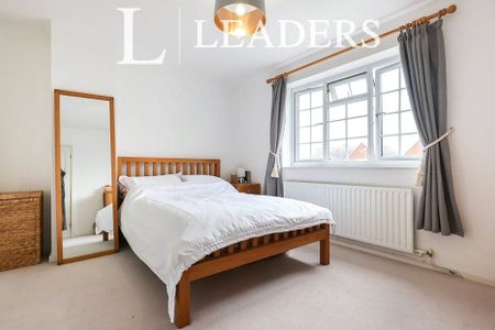 4 bedroom house to rent Reeds Park, Ufton, Leamington Spa, CV33 - Photo 2