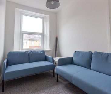 4 bedroom terraced house to rent - Photo 1