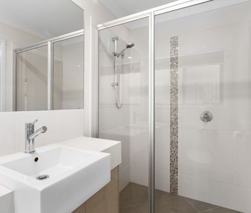 4 BEDROOM ENTERTAINERS HOME IN AN AMAZING LOCATION! - Photo 6