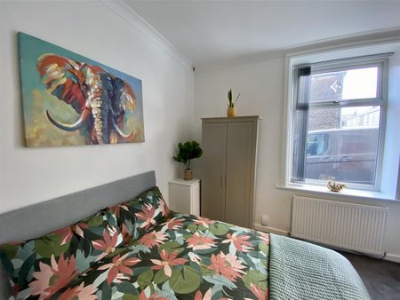 1 bed house share to rent in Ulster Street, Burnley, BB11 - Photo 5