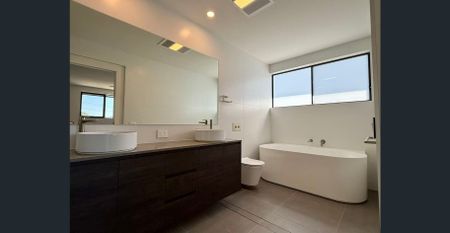 Rare Leasing Opportunity – Brand New Home by Sekisui House Please contact Wilson 0456277777 for inspection - Photo 5
