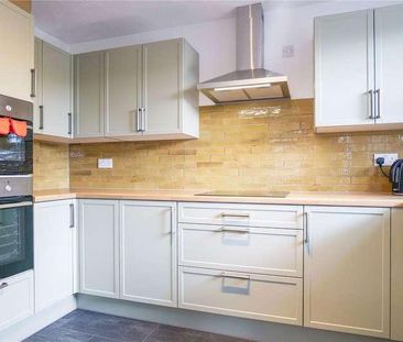 London Road, Reading, Berkshire, RG1 - Photo 4