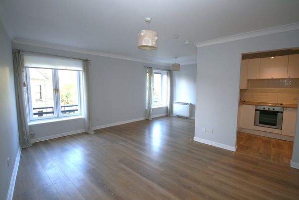 Turnbull Street, 2 Bed Unfurnished Apartment With Parking, Glasgow Green- Available 16/10/2024 - Photo 1