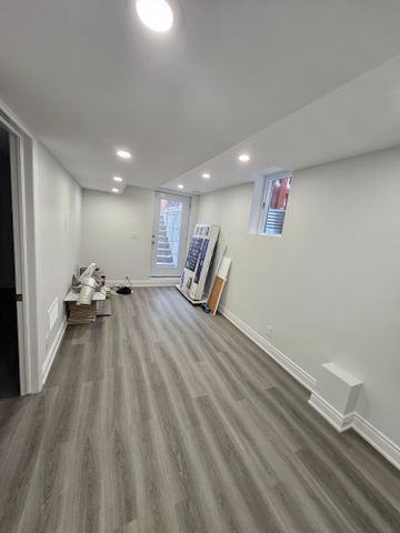 For Lease - 3910 Skyview Street, Mississauga, Ontario - Photo 4