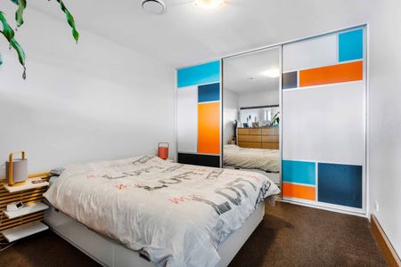 Everything at your Fingertips - Photo 2