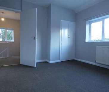 Rhydfadog Estate, Deiniolen, Caernarfon, LL55 - Photo 2