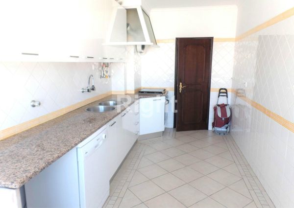 Apartamento T2 em Lisboa