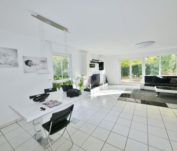 Komfortable, familienfreundliche Doppelhaushälfte in bester Lage vo... - Foto 1