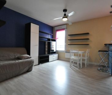 STUDIO MEUBLÉ CENTRE-VILLE - Photo 2