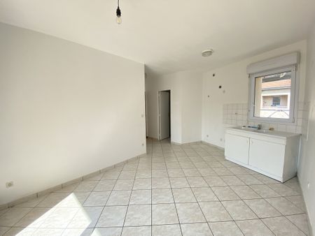 Location Appartement 2 pièces 29m² VILLEBON SUR YVETTE 91140 - Photo 5