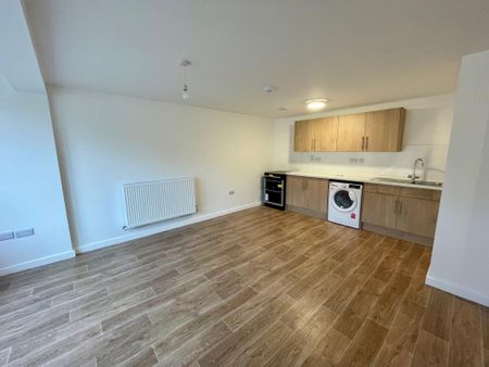 2 bedroom semi-detached bungalow to rent - Photo 5