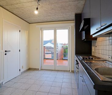 Charmant appartement vlakbij het centrum van Sint-Niklaas - Photo 2