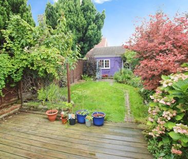 4 bedroom terraced house to rent - Photo 6