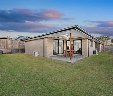 52 Macadamia Circuit, Park Ridge QLD 4125 - House For Rent | Domain - Photo 3