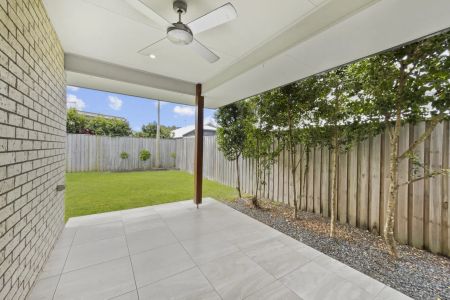 Renovated and Welcoming Family Home in the Breeze, Peregian Beach - Photo 3