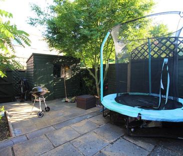 2 bedroom terraced house to rent - Photo 2