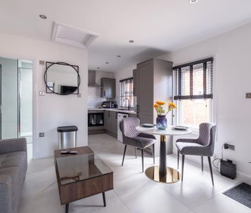 1 bedroom flat to rent - Photo 2