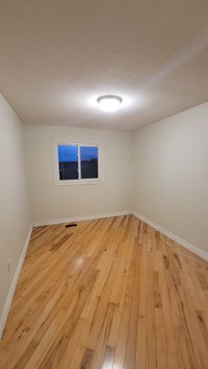 For Lease - 44 Rotherglen (Main) Court, Brampton, Ontario - Photo 1