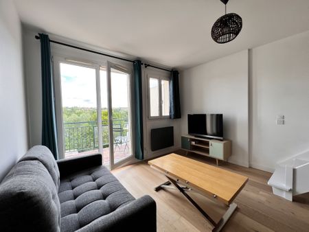 Location Appartement 2 pièces 44m² CORBEIL ESSONNES 91100 - Photo 2