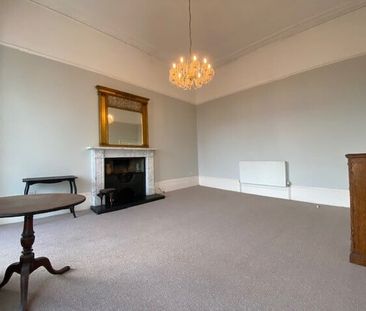 Royal York Crescent, BRISTOL - Photo 3