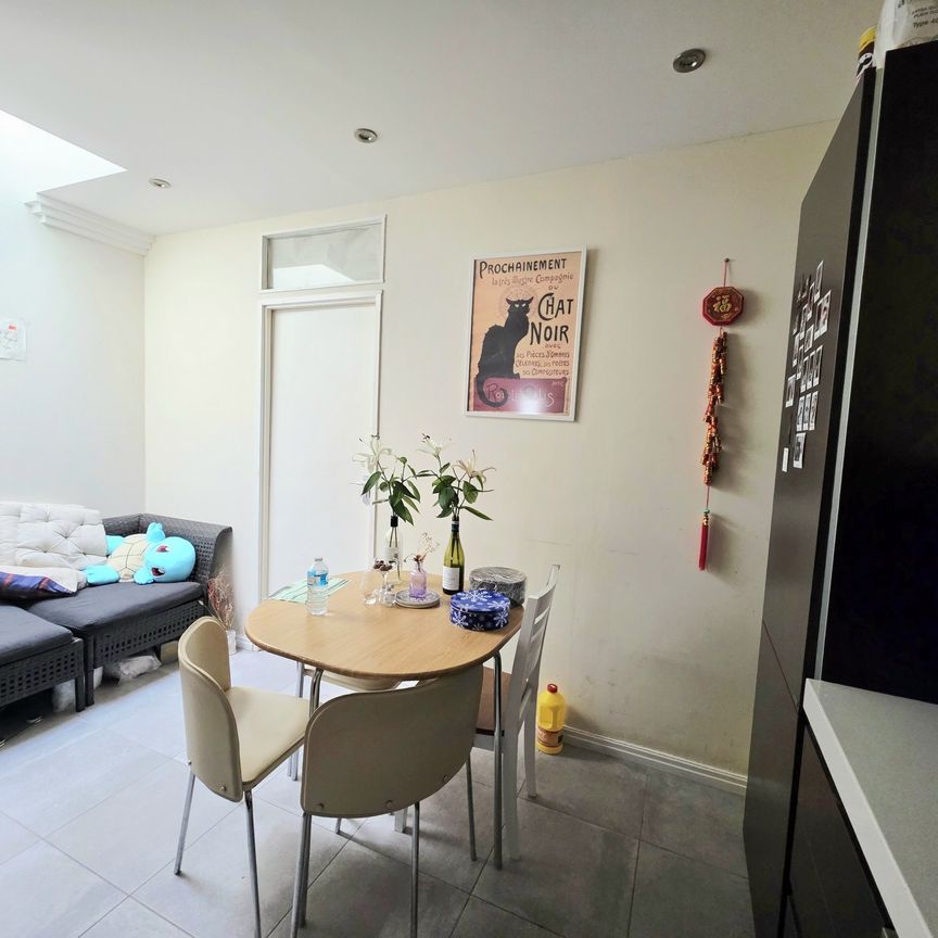 Sussex Way, N19 4HY, Archway - Photo 1