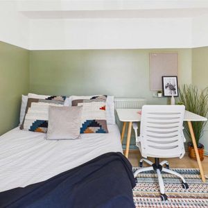 6 bedroom house of multiple occupation to rent - Photo 2