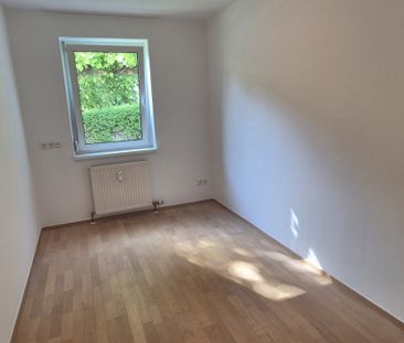 Moderne 4-Zi-Wohnung mit Garten & Terrasse in Hohenems – gepflegt &... - Photo 1