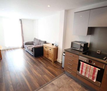 1 bedroom apartment to rent - Photo 2