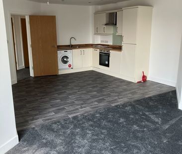 2 Bed Flat, Kirk Beston Close, LS11 - Photo 1