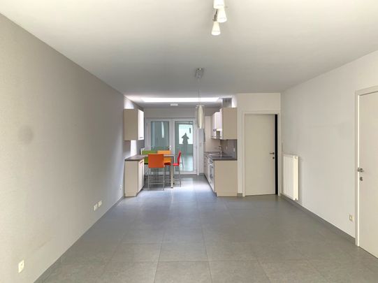 Moderne woning met 3 slaapkamers, tuin en garage. - Foto 1