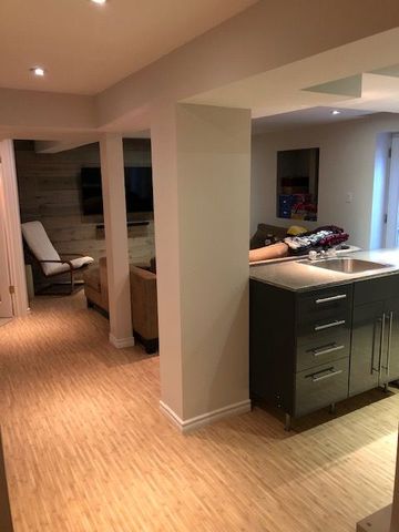 For Lease - 32 Attridge Drive Unit# Basement, Aurora, Ontario - Photo 2