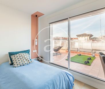 Penthouse for rent with Terrace in Pacífico (Madrid) - Photo 1