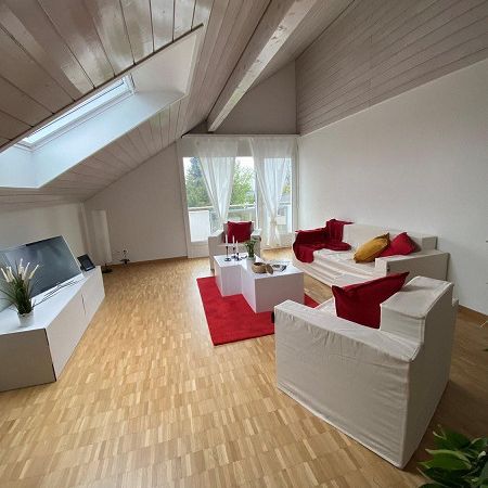 4.5 Z-W à 106 m² im Dachgeschoss - Photo 1