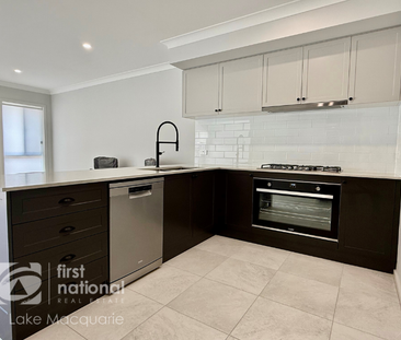 14 Willandra Way, Edgeworth NSW 2285 - House For Rent | Domain - Photo 5