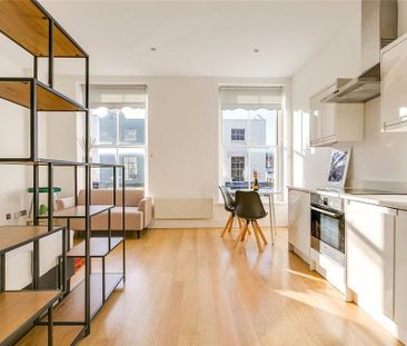 Studio to rent - Photo 1