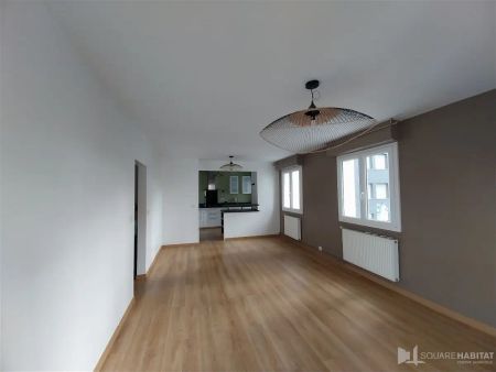 Location appartement 3 pièces - 80.58m² à Clermont-ferrand (63000) - Photo 2