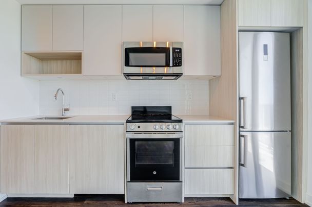 For Lease - 799 The Queensway N/A Unit# 820, Toronto, Ontario - Photo 1