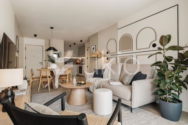 Apartamento de alquiler en Carrer de Rocafort, La Nova Esquerra de l'Eixample - Photo 1