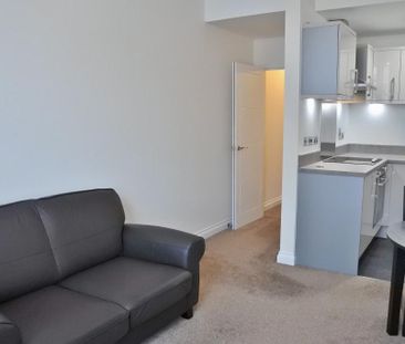 1 bedroom flat to rent - Photo 1