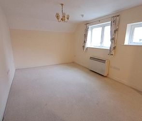 Bingley Court, Canterbury, CT1 2SW, Kent - Photo 1