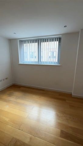 1 Bed Flat, City Walk, S1 - Photo 2