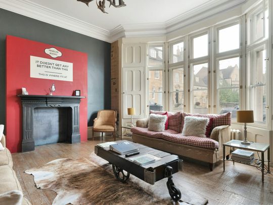 Barn Hill, Stamford, PE9 - Photo 1