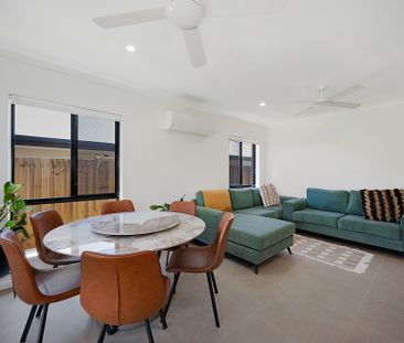 Spacious Family Home in Sought-After Greenbank - Photo 4