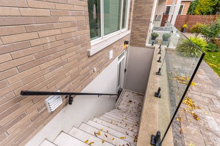 For Lease - 27 Scotland Road Unit# Lower Level, Toronto, Ontario - Photo 3