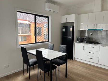 Brand new furnished units for rent! - Photo 4