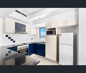 502/2865 Gold Coast Hwy, Surfers Paradise, Qld 4217 - Photo 3