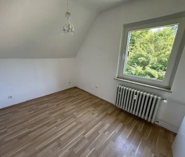 SCHADE IMMOBILIEN - Große 6-Zimmerwohnung in Werdohl zu vermieten! - Foto 1