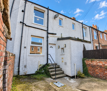 3 bedroom terraced house to rent - Photo 4