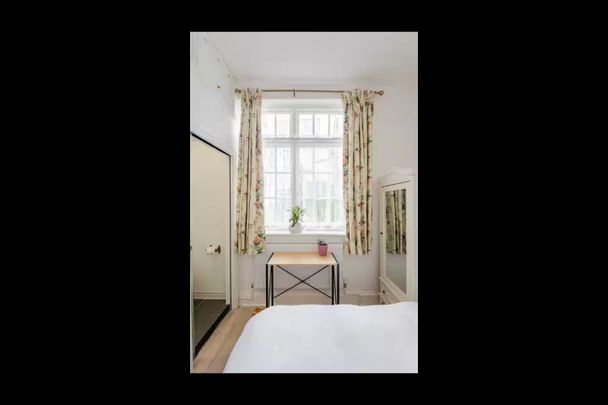 Studio Flat, Fitzroy Lodge, N6 - Photo 1